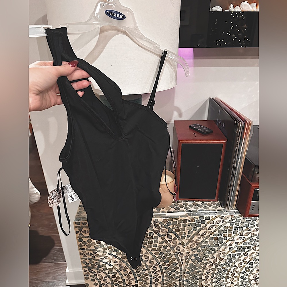 One shoulder bodysuit